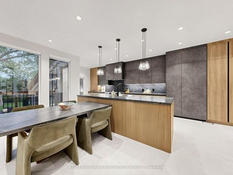 Photo 10 at 49 Fergus Avenue, Oak Ridges Lake Wilcox, Richmond Hill