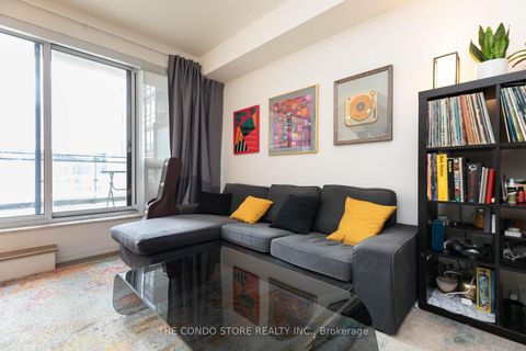 Photo 6 at 611 - 460 Adelaide Street E, Moss Park, Toronto