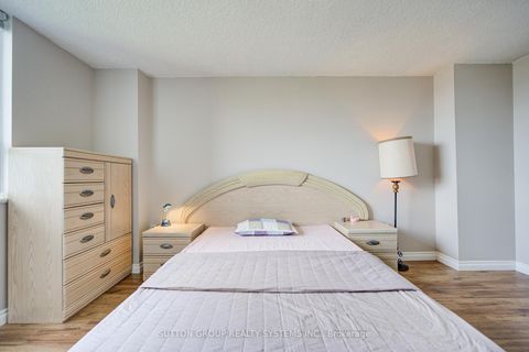 Photo 22 at 806 - 10 Muirhead Road, Pleasant View, Toronto