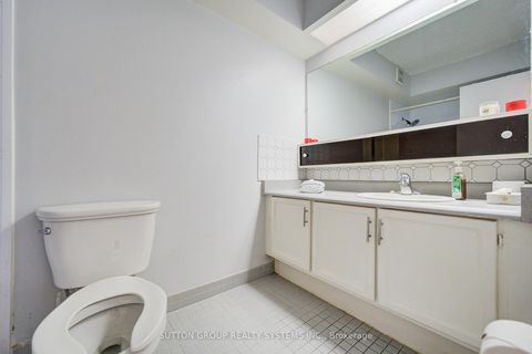 Photo 26 at 806 - 10 Muirhead Road, Pleasant View, Toronto