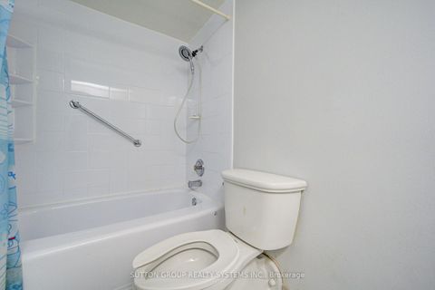 Photo 27 at 806 - 10 Muirhead Road, Pleasant View, Toronto