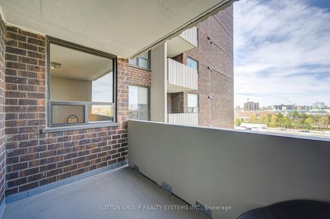 Photo 34 at 806 - 10 Muirhead Road, Pleasant View, Toronto