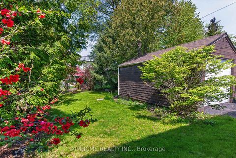 Photo 17 at 140 Meighen Avenue, East York, Toronto