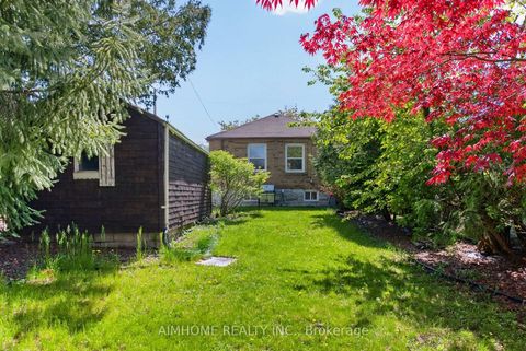 Photo 18 at 140 Meighen Avenue, East York, Toronto
