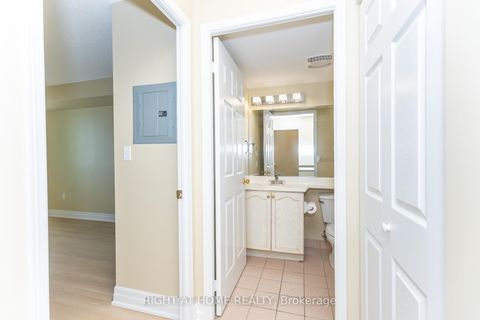 Photo 11 at 1706 - 3 Pemberton Avenue, Newtonbrook East, Toronto