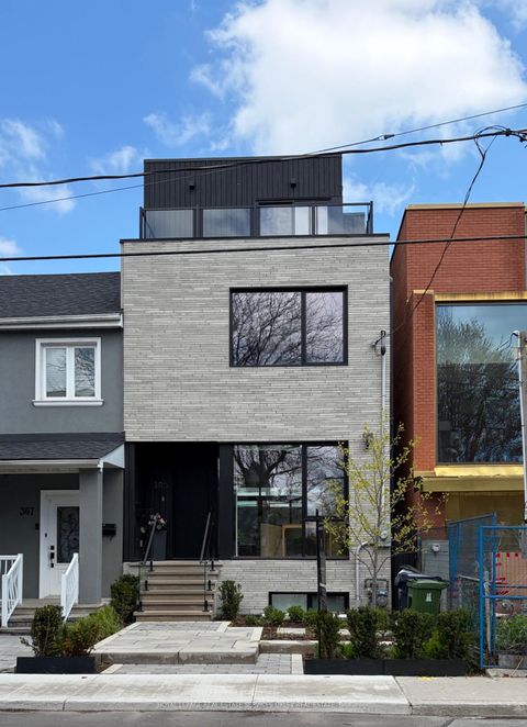 Photo 0 at 305 Manning Avenue, Bellwoods, Toronto