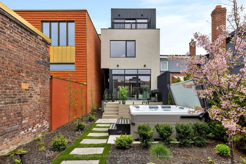 Photo 42 at 305 Manning Avenue, Bellwoods, Toronto