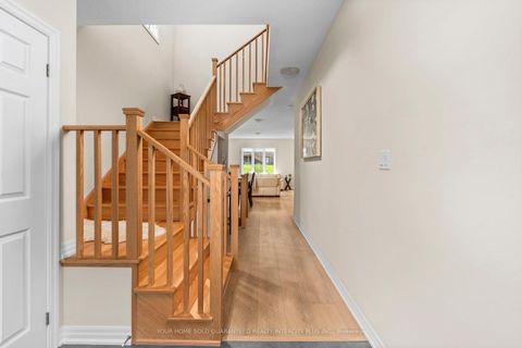 Photo 4 at 17 Stennett Drive, Keswick North, Georgina