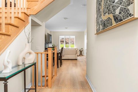 Photo 5 at 17 Stennett Drive, Keswick North, Georgina