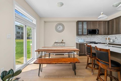 Photo 13 at 17 Stennett Drive, Keswick North, Georgina