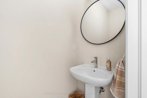 Photo 17 at 17 Stennett Drive, Keswick North, Georgina