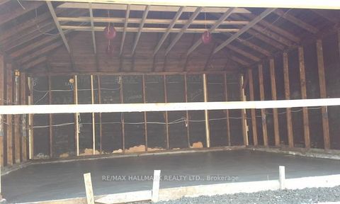 Photo 12 at 107R Woodfield Road, Coxwell, Toronto