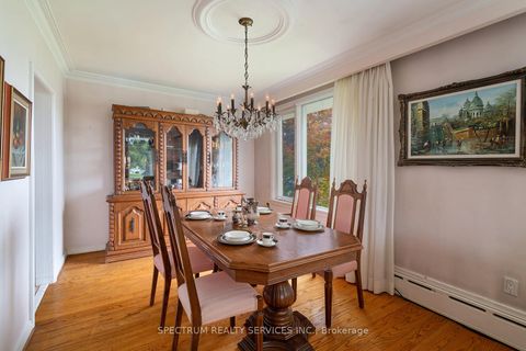 Photo 17 at 22 Barksdale Avenue, Bathurst Manor, Toronto