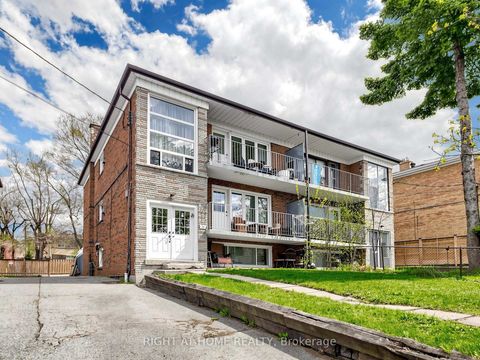 Photo 1 at 73 Garthdale Court, Bathurst Manor, Toronto