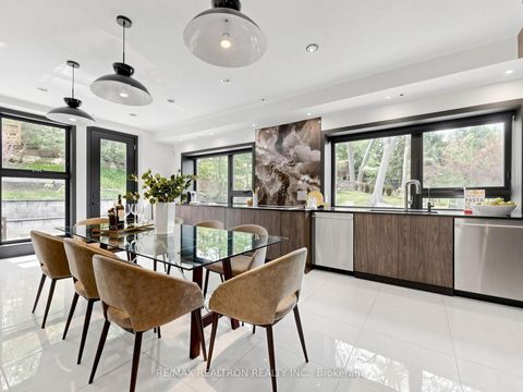 Photo 7 at 8 Breezewood Drive, Queensway, Toronto