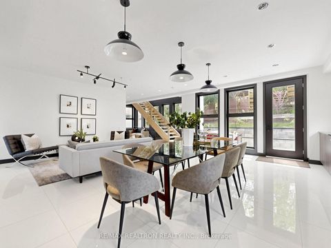 Photo 10 at 8 Breezewood Drive, Queensway, Toronto