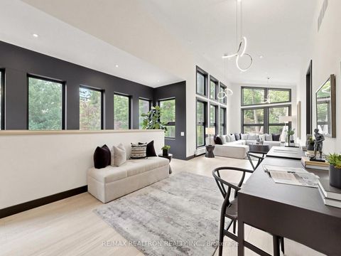 Photo 22 at 8 Breezewood Drive, Queensway, Toronto