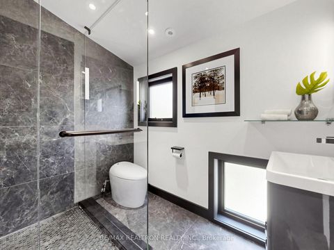 Photo 32 at 8 Breezewood Drive, Queensway, Toronto