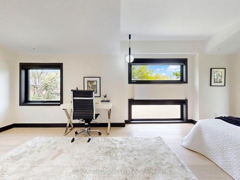 Photo 33 at 8 Breezewood Drive, Queensway, Toronto
