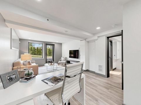 Photo 35 at 8 Breezewood Drive, Queensway, Toronto