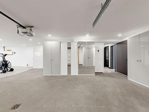Photo 37 at 8 Breezewood Drive, Queensway, Toronto