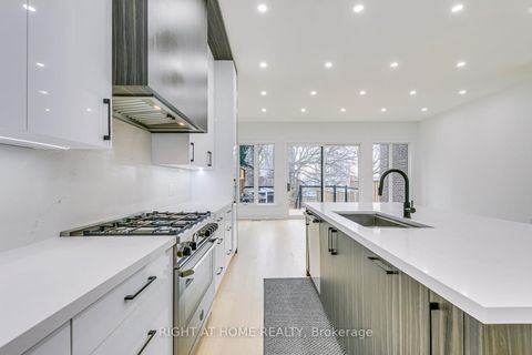 Photo 7 at 5 Enfield Avenue, Alderwood, Toronto