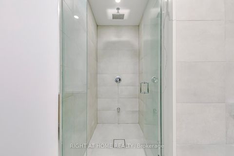 Photo 24 at 5 Enfield Avenue, Alderwood, Toronto