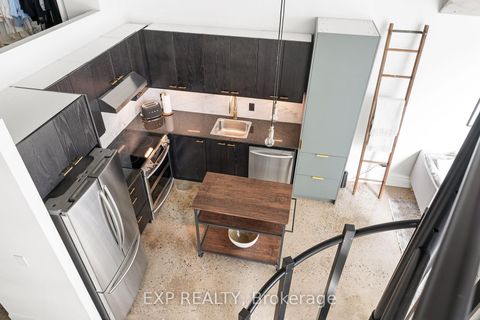 Photo 19 at 301 - 637 Lake Shore Boulevard W, Niagara, Toronto