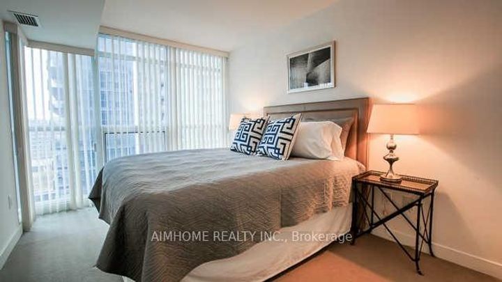 Photo 8 at 921 - 19 Singer Court, Bayview Village, Toronto