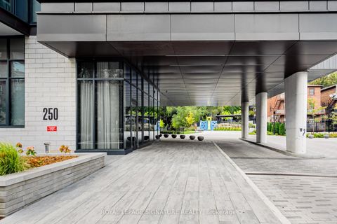 Photo 5 at 609 - 250 Lawrence Avenue W, Lawrence Park North, Toronto