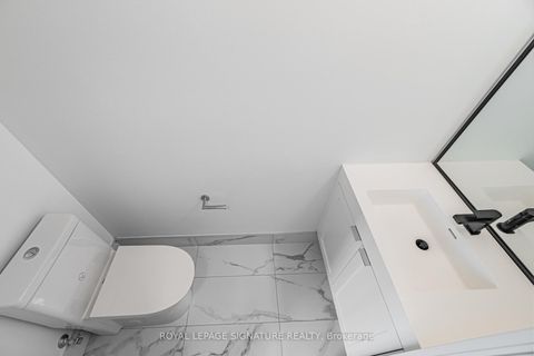Photo 11 at 609 - 250 Lawrence Avenue W, Lawrence Park North, Toronto