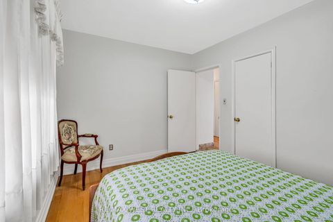 Photo 25 at 90 Tavistock Road, CFB, Toronto