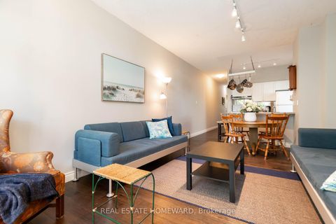 Photo 3 at 101 - 600 Queens Quay W, Waterfront Communities C1, Toronto
