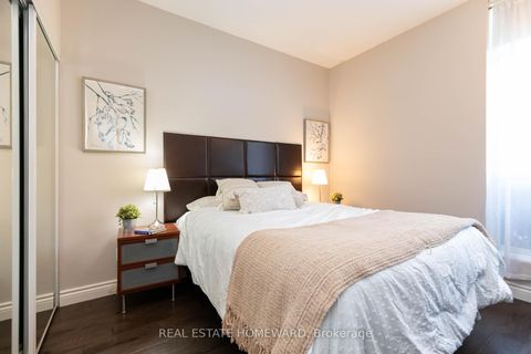 Photo 13 at 101 - 600 Queens Quay W, Waterfront Communities C1, Toronto