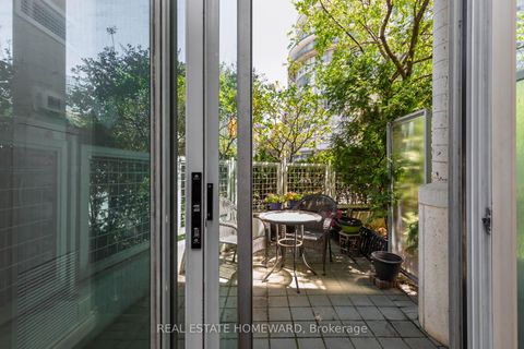 Photo 18 at 101 - 600 Queens Quay W, Waterfront Communities C1, Toronto