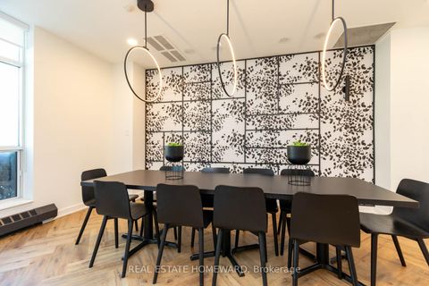 Photo 22 at 101 - 600 Queens Quay W, Waterfront Communities C1, Toronto