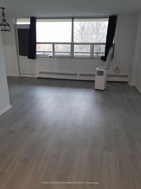 Photo 6 at 404 - 5 Frith Road, Jane Heights, Toronto