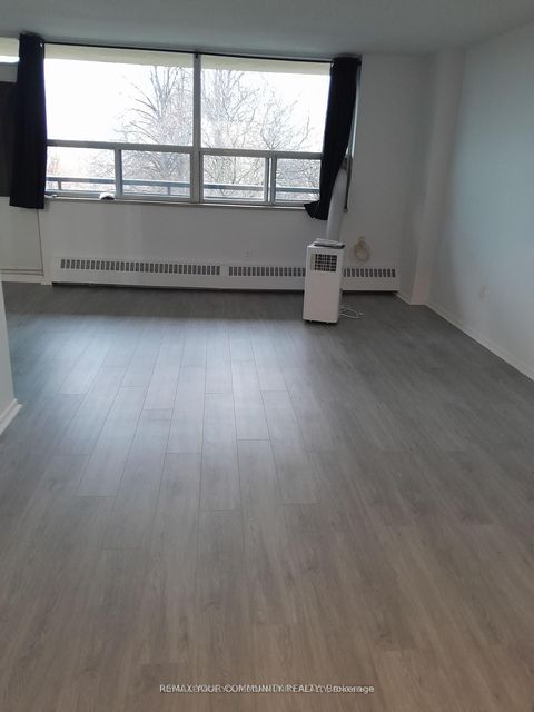 Photo 8 at 404 - 5 Frith Road, Jane Heights, Toronto