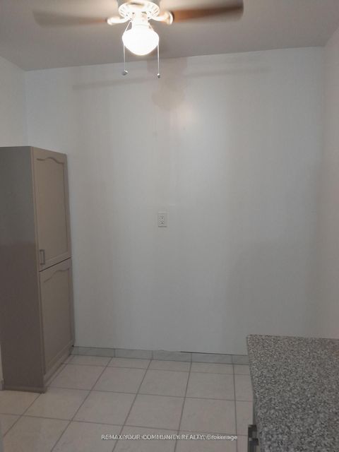 Photo 17 at 404 - 5 Frith Road, Jane Heights, Toronto