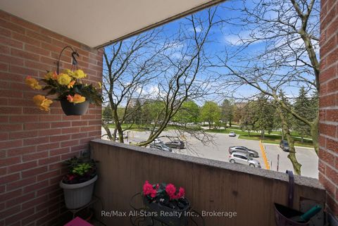 Photo 19 at 301 - 1540 Pickering Parkway, Town Centre, Pickering
