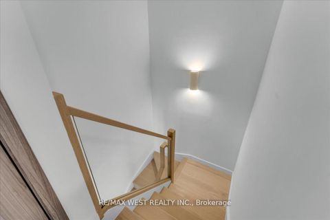 Photo 22 at 5709 - 1 Concord Cityplace Way, Waterfront Communities C1, Toronto