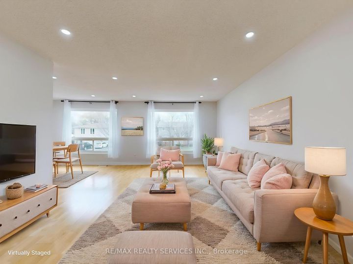 Photo 7 at 9 Glenridge Road, Northgate, Brampton