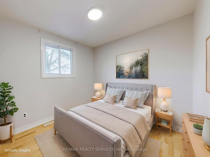 Photo 33 at 9 Glenridge Road, Northgate, Brampton