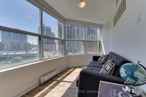 Photo 12 at 603 - 250 Davis Drive, Central Newmarket, Newmarket