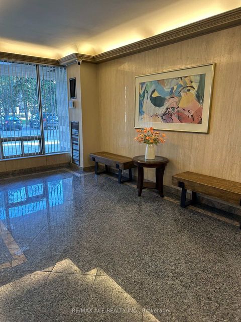 Photo 3 at 1504 - 10 Tangreen Court, Newtonbrook West, Toronto