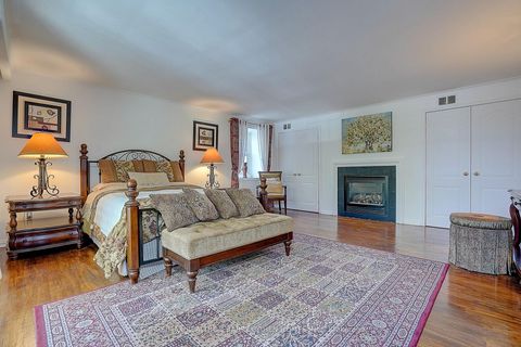 Photo 24 at 321 Lawrence Avenue E, York Mills, Toronto