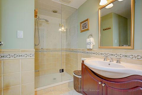 Photo 25 at 321 Lawrence Avenue E, York Mills, Toronto