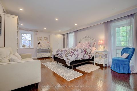 Photo 26 at 321 Lawrence Avenue E, York Mills, Toronto