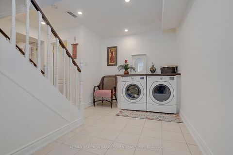 Photo 37 at 321 Lawrence Avenue E, York Mills, Toronto