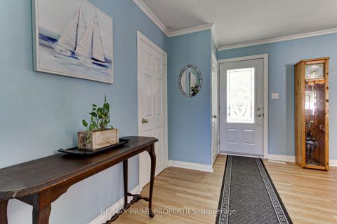 Photo 5 at 63 Ruta Crescent, Keswick North, Georgina